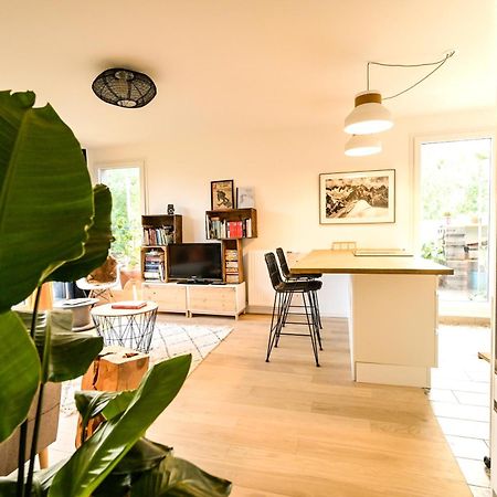 L'Olympique: Appartement Cosy, Vue Canal Grande Terrasse Et Parking Vaires-sur-Marne Luaran gambar