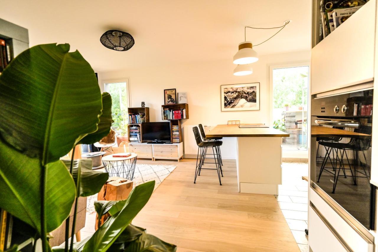 L'Olympique: Appartement Cosy, Vue Canal Grande Terrasse Et Parking Vaires-sur-Marne Luaran gambar